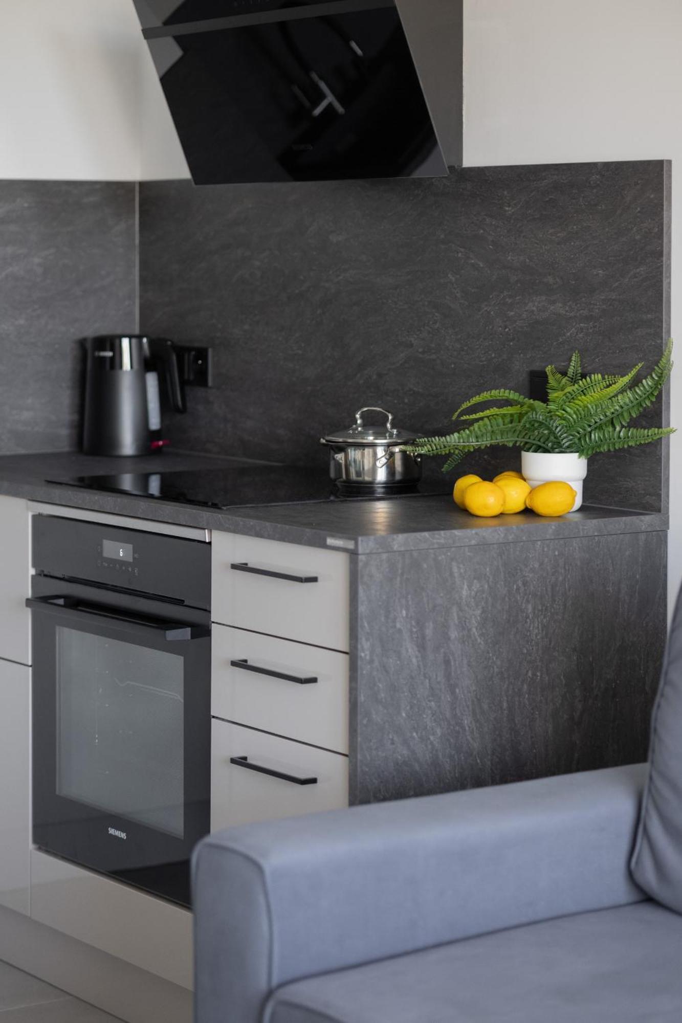 Apartament Comfortable With Parking By Renters